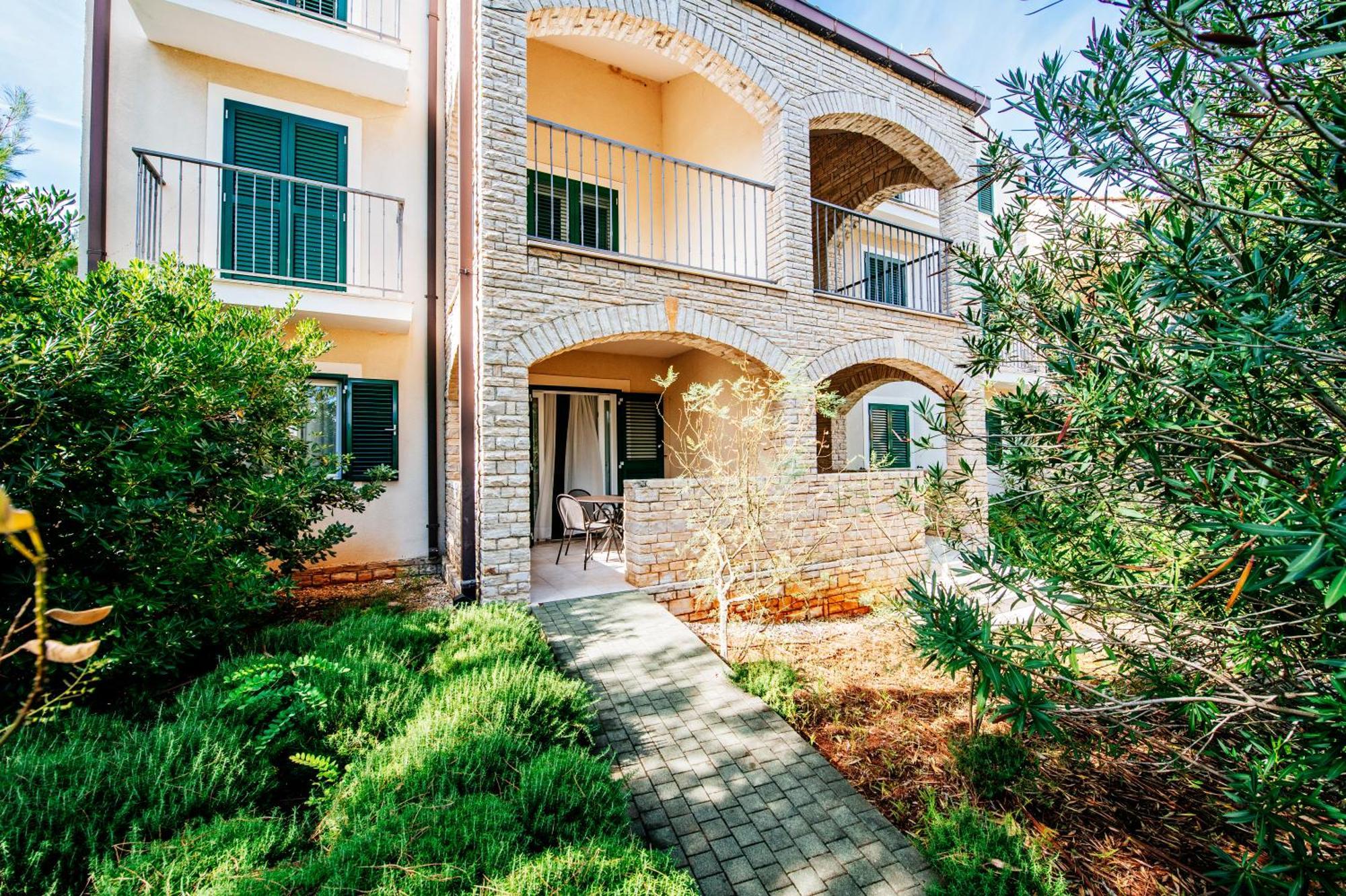 Zaton Holiday Resort Nin Habitación foto